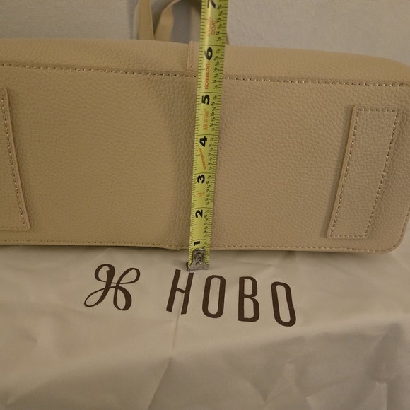 Hobo Cream Tote Bag - Picture 10 of 10